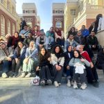 وزيرة الإسكان تلتقي أحد المواطنين وتستمع لطلباته واقتراحاته وتوجه بسرعة العمل على تلبيتها